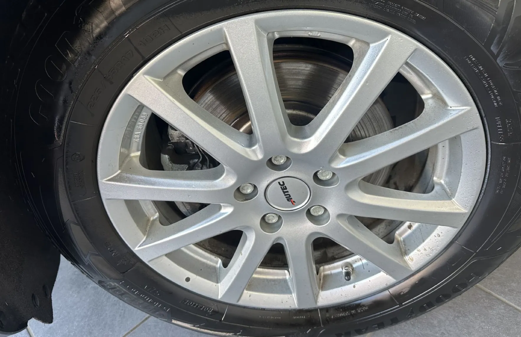 Zunanja slika - Ford Kuga - TitaniumX 2.0 EcoBlue 140kW.NEMŠKI+4ALU.KAMERA.4X4 - 3