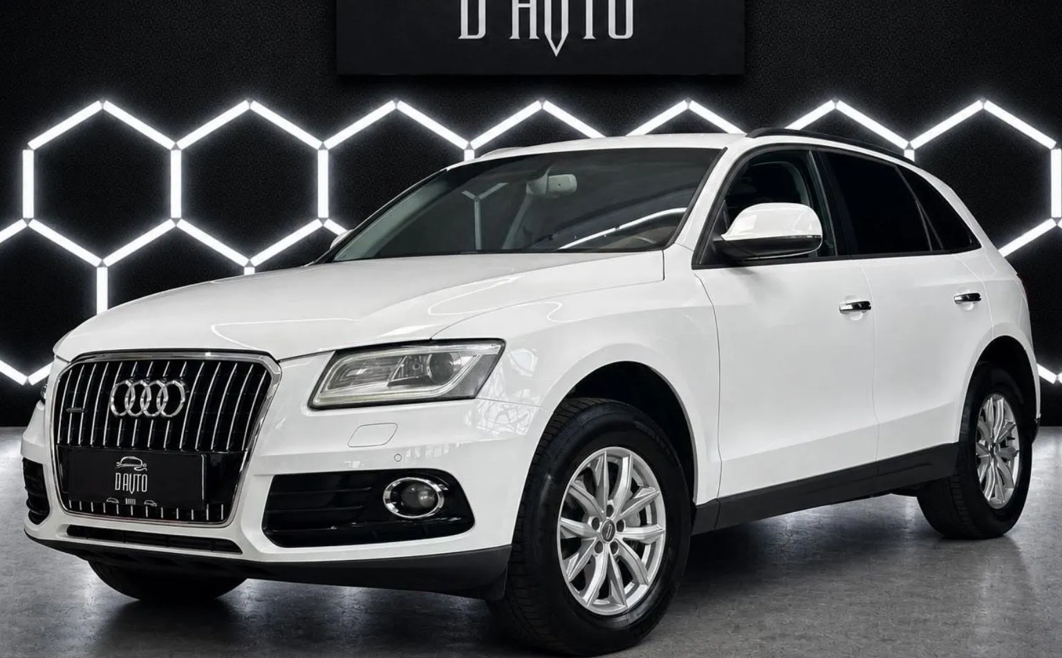 Zunanja slika - Audi Q5 - 2.0 TDI quattro 110kW LED+KLJUKA+PDC... - 1