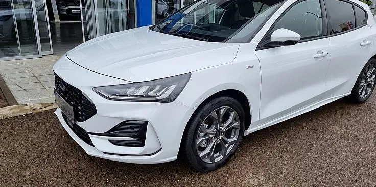 Zunanja slika - Ford Focus - ST-Line   1.0 EcoBoost  125 KM - 2