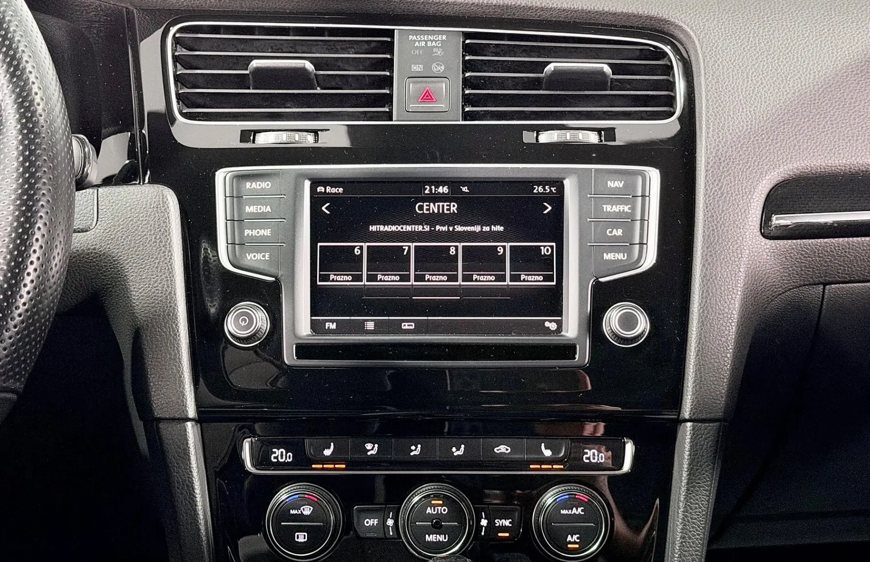 Zunanja slika - Volkswagen Golf - R - 4 MOTION - DSG - DRIVE SELECT - NAVI - PDC - 10