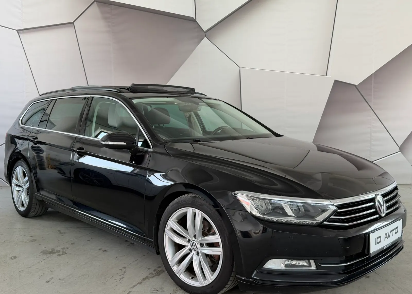 Zunanja slika - Volkswagen Passat - Variant 2,0 TDI BMT Connect - 1