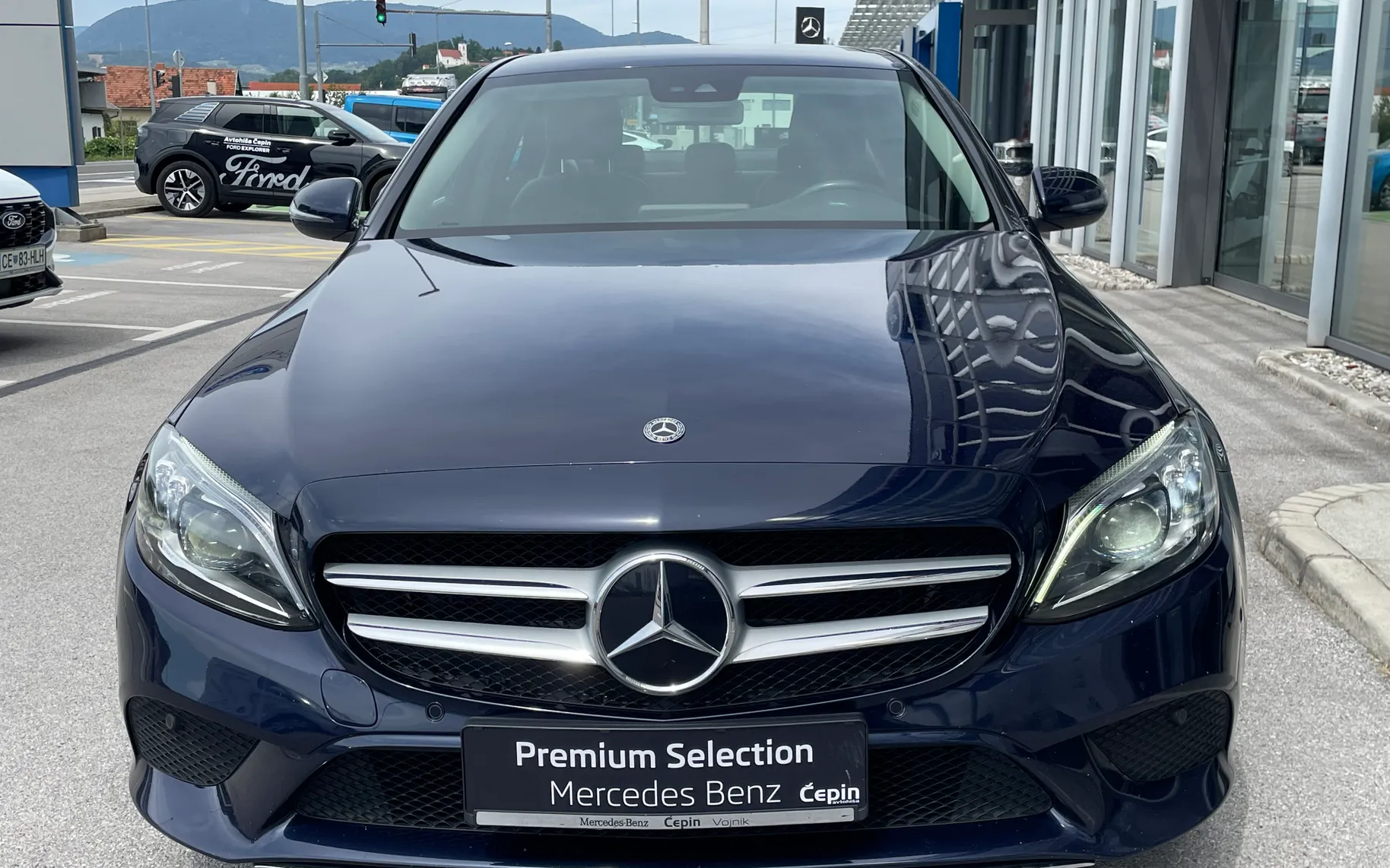 Zunanja slika - Mercedes-Benz C-Razred - 220d-AUT-AVANTGARDE-MULTIBEAM-NAVI-SLO-PREMIUM - 3