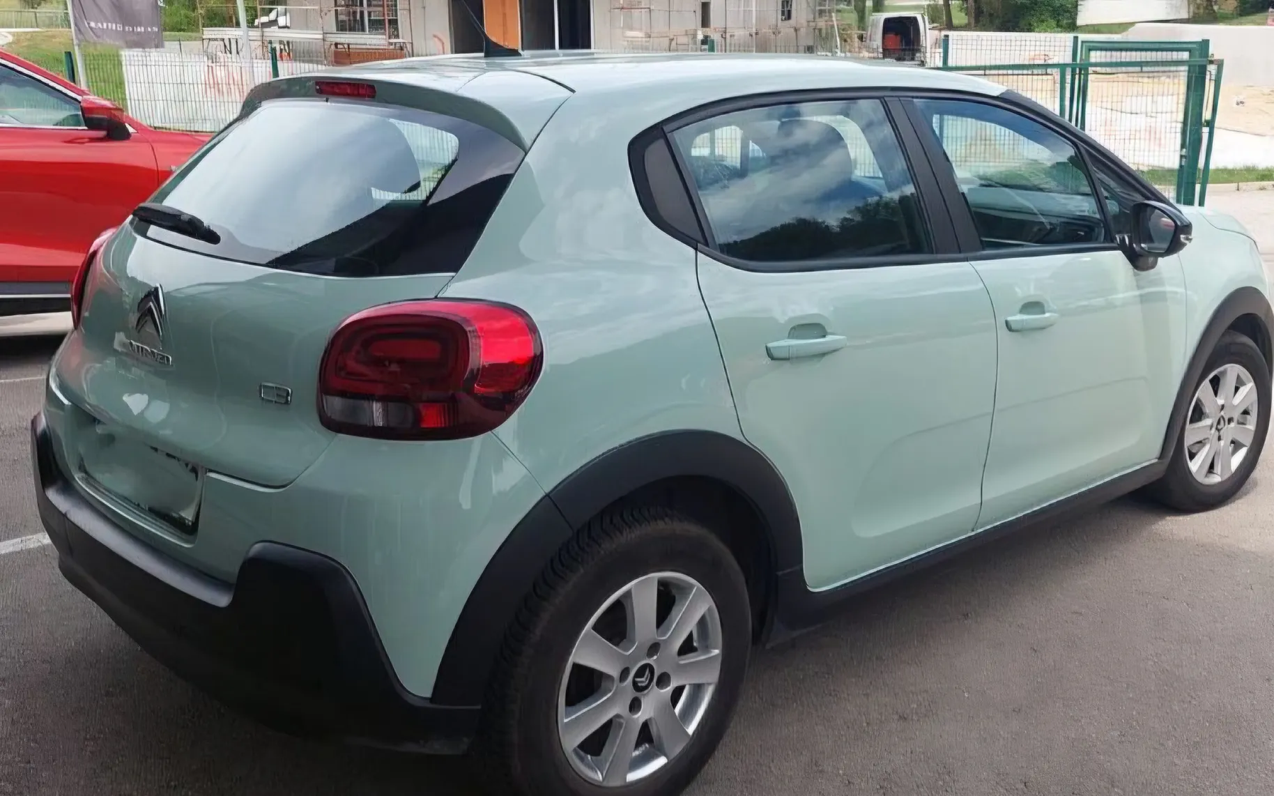 Zunanja slika - Citroën C3 - 1,2 PureTech 82 Feel - 4