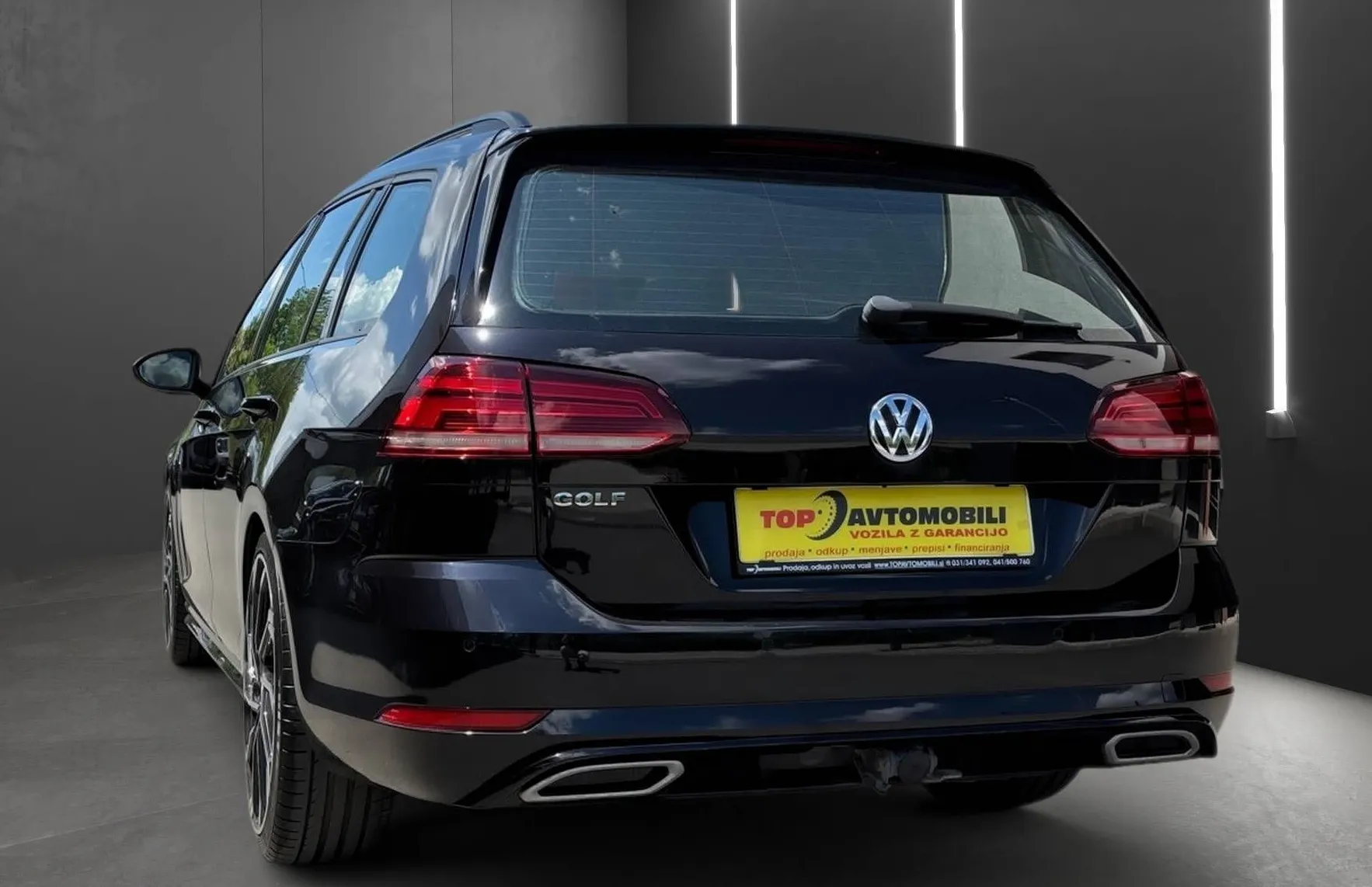 Zunanja slika - VW Golf - Variant 2.0 TDI R-LINE FULL LED ACC SLOVENSKO POREKLO PD.. - 5