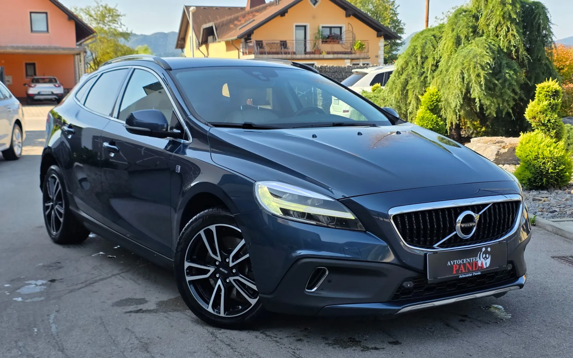 Zunanja slika - Volvo V40 - Cross Country D3 Aut. Ocean Race - 6