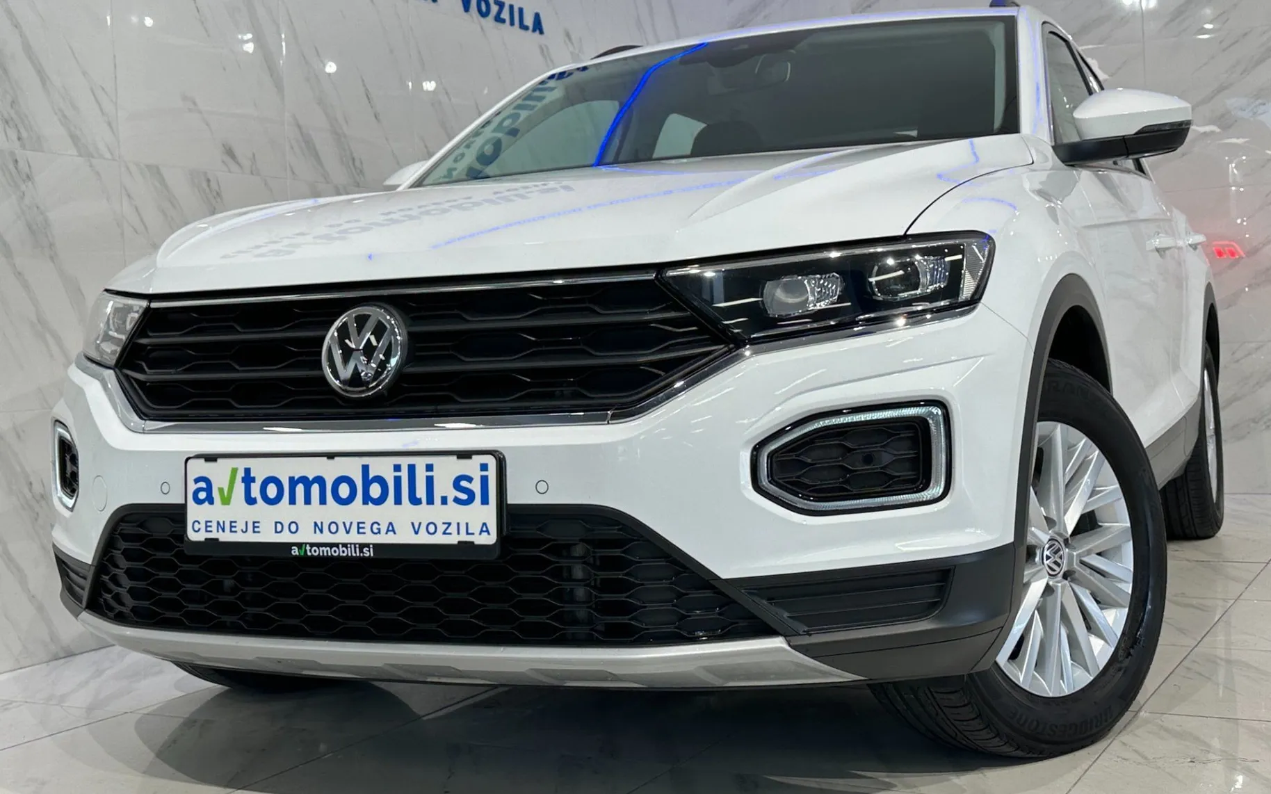 Zunanja slika - Volkswagen T-Roc - 2.0 TDI | 4Motion | ACC | PDC | SLO | - 3