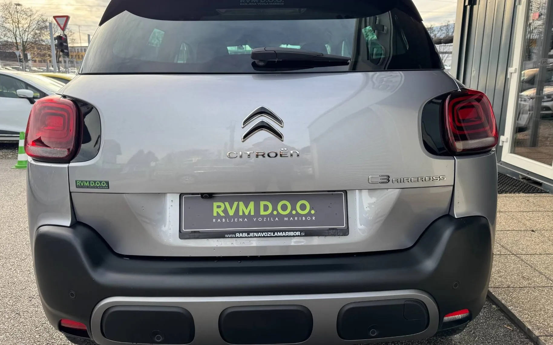 Zunanja slika - Citroën C3 Aircross - MAX°1.LAST°SLO°NAVI°KAMERA°FULL LED°SAMO 12.000KM. - 7