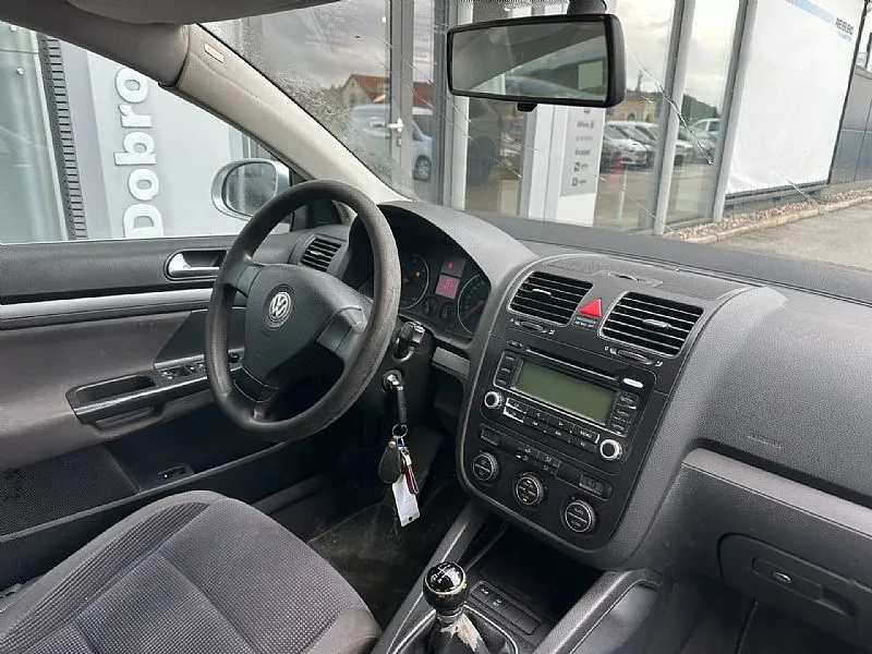 Zunanja slika - Volkswagen Jetta - 1.9 TDI Trendline - 9
