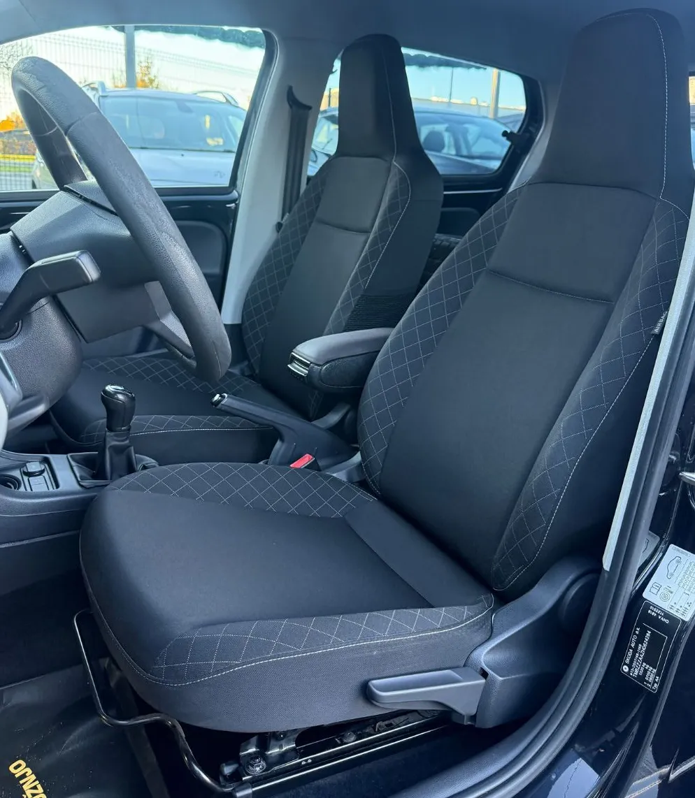 Zunanja slika - Škoda Citigo - 1.0i 5V Klima Alu platišča LED Sport BREZ POLOGA - 14