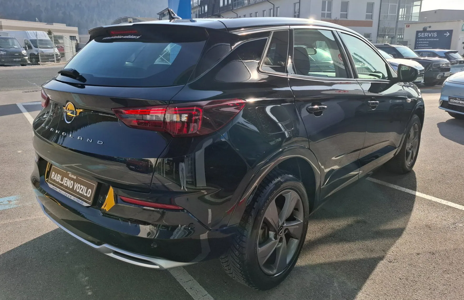 Zunanja slika - Opel Grandland - 1.2 TURBO 96KW - POTRJENA SERVISNA - AKCIJSKA CENA - 8