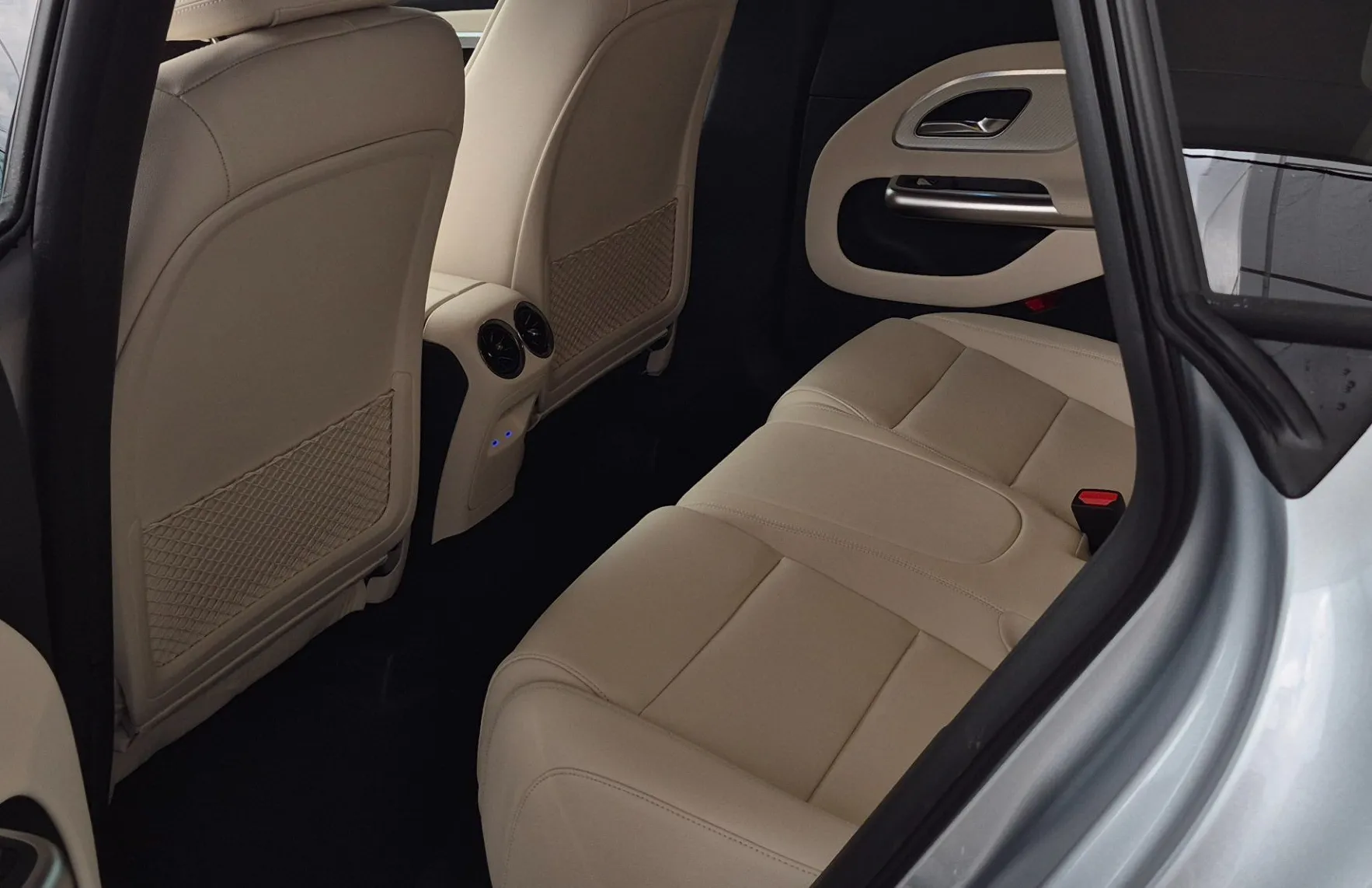 Zunanja slika - Mercedes-Benz CLA-Razred - CLA Shooting Brake 200 AMG line - 13