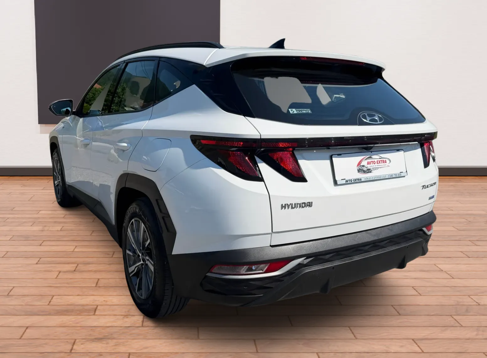 Zunanja slika - Hyundai Tucson - 1,6 CRDi Premium 48V - 8