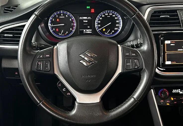Zunanja slika - Suzuki SX4 S-Cross - 1.4 Boosterjet AllGrip Premium 1. LASTNIK-JAMSTVO - 6