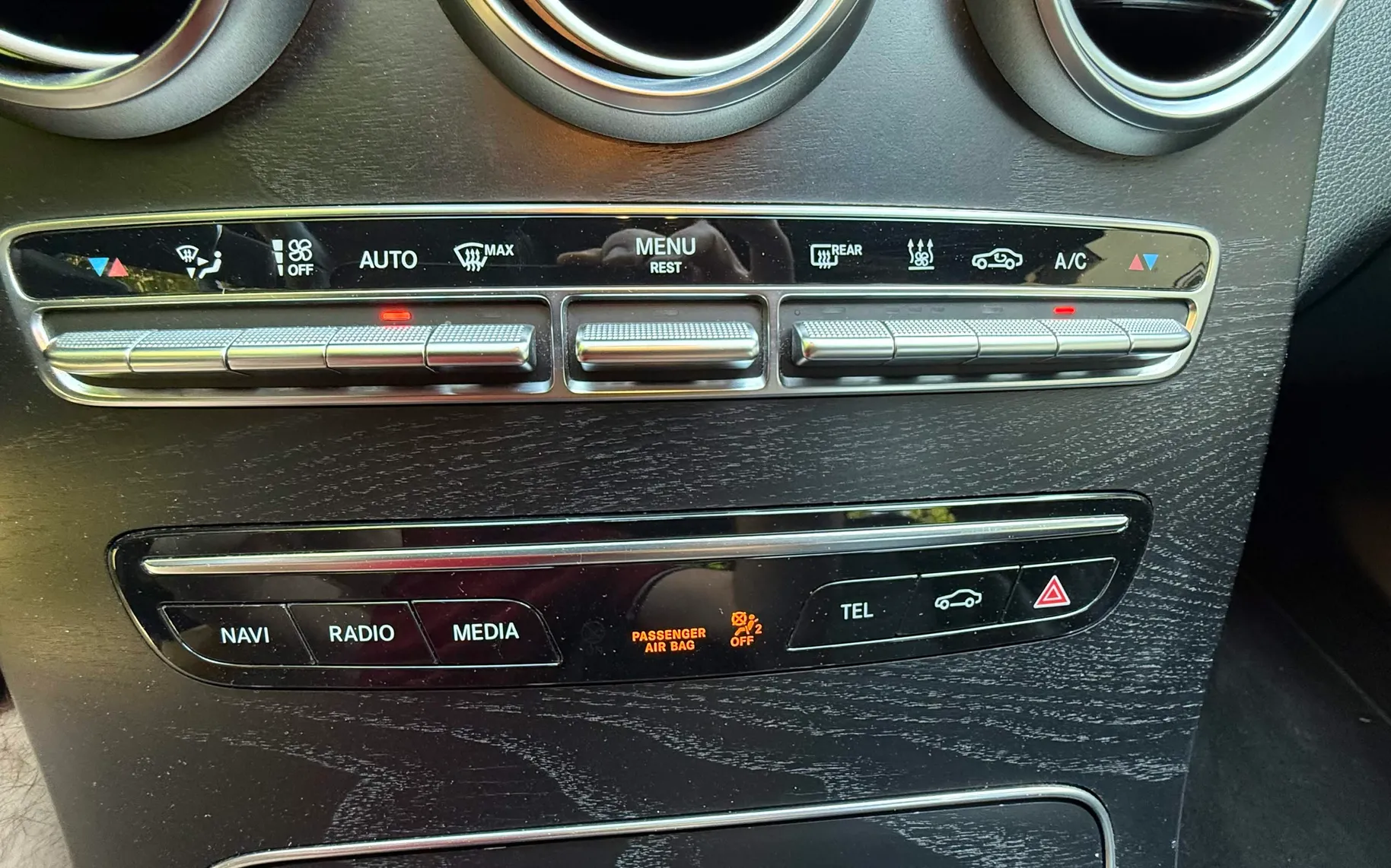 Notranja slika - Mercedes-Benz C-Razred - C 220 d 4MATIC T AMG Line Avt. - 10