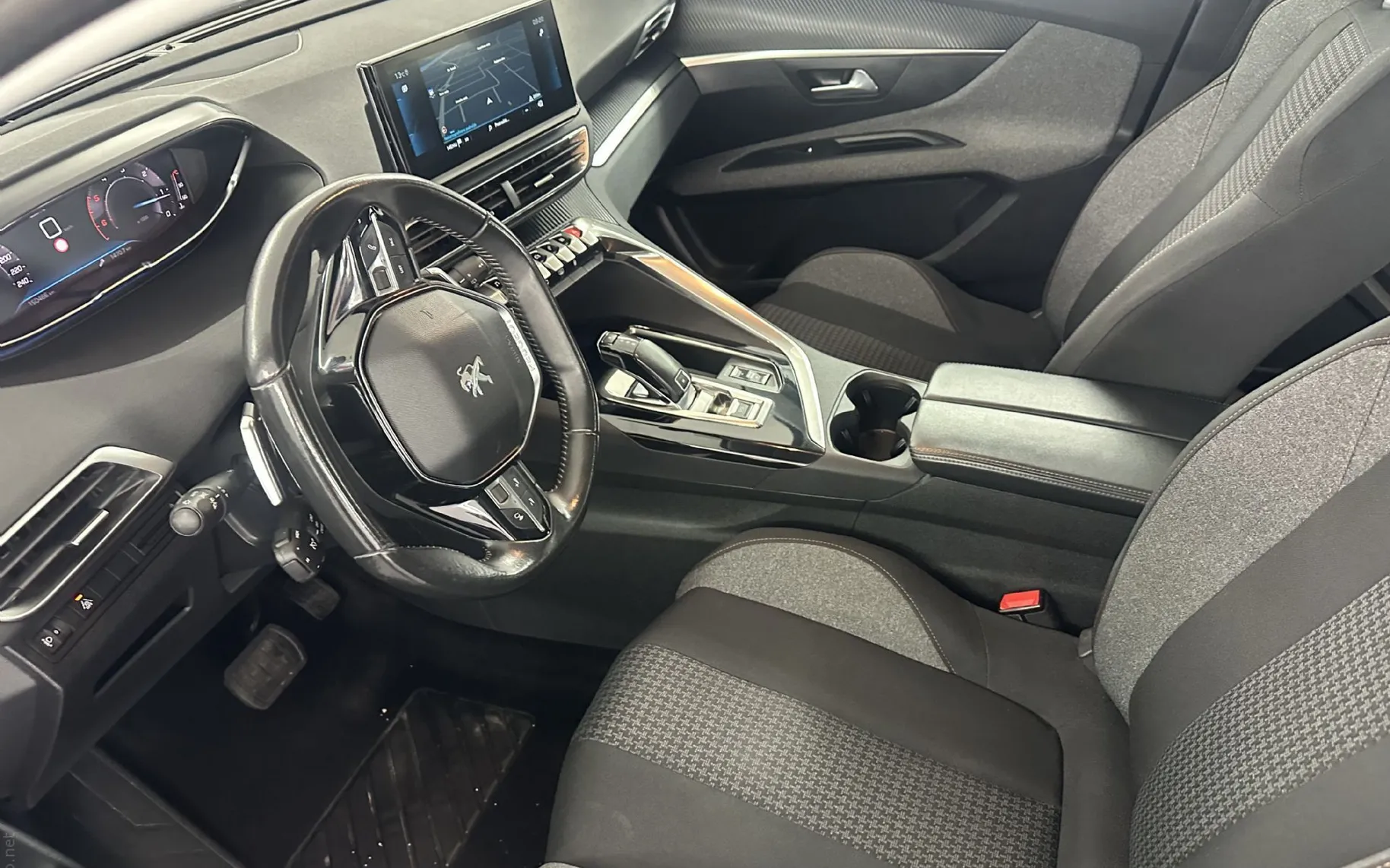 Zunanja slika - Peugeot 3008 - 1.5 BlueHDi 130 EAT8 Active.KAMERA.NAVI.ALU.2022 - 20