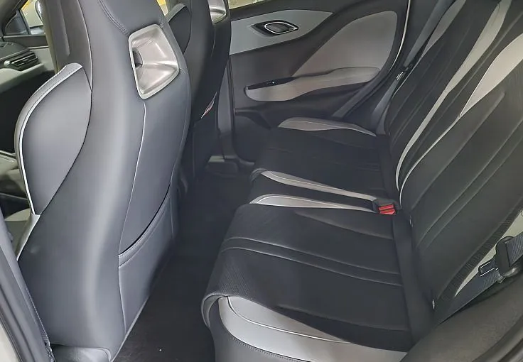 Zunanja slika - BYD DOLPHIN SURF - COMFORT 43.2 kWh 115kW - 8
