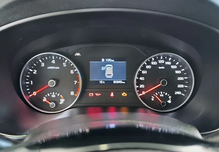 Zunanja slika - KIA Sportage - 1.6-SLO-KAMERA-DAB-APPLE-ANDROID-LINE ASSIST-VIDEO - 10