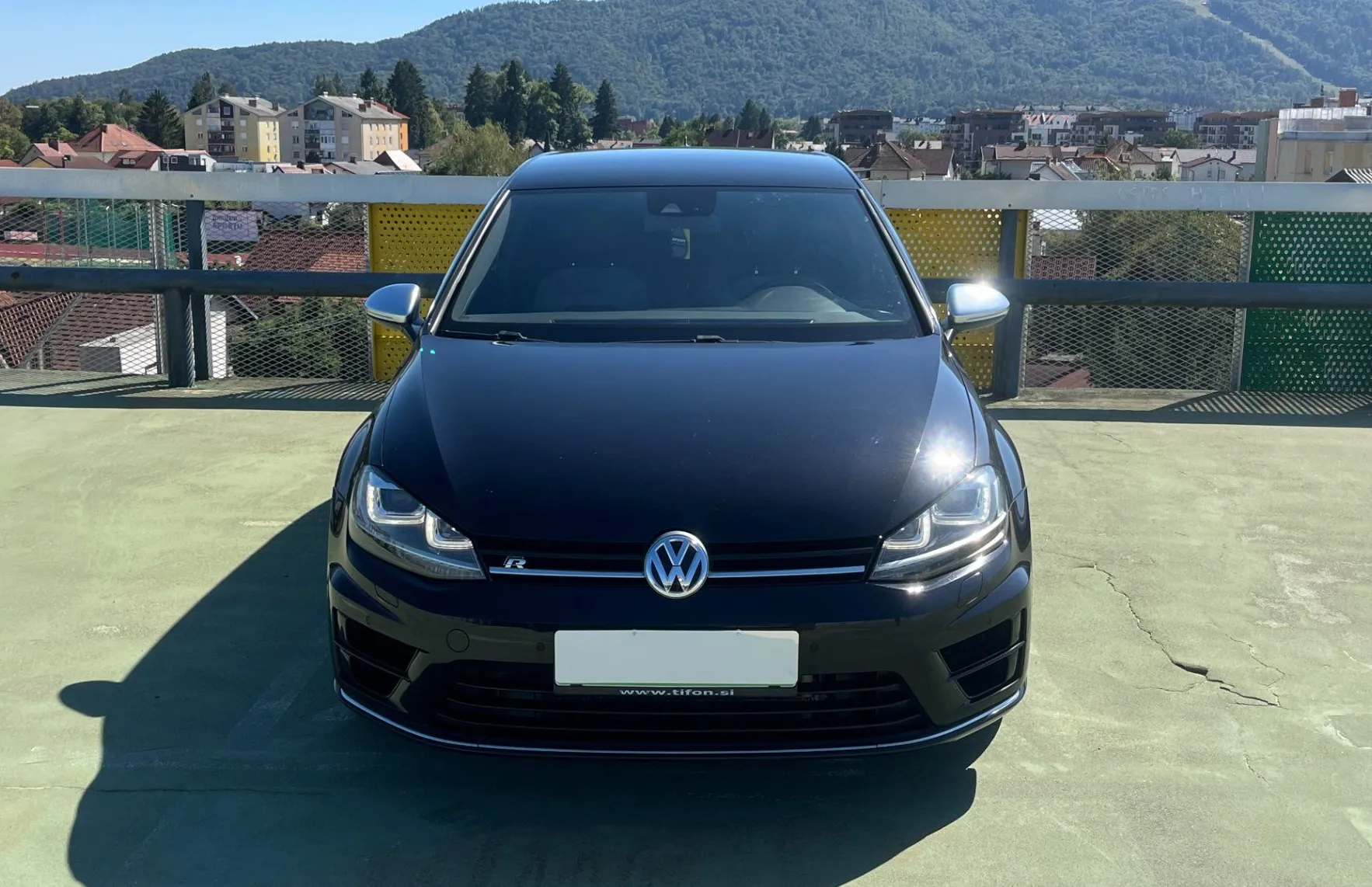 Zunanja slika - Volkswagen Golf - R 4motion BMT DSG - 2