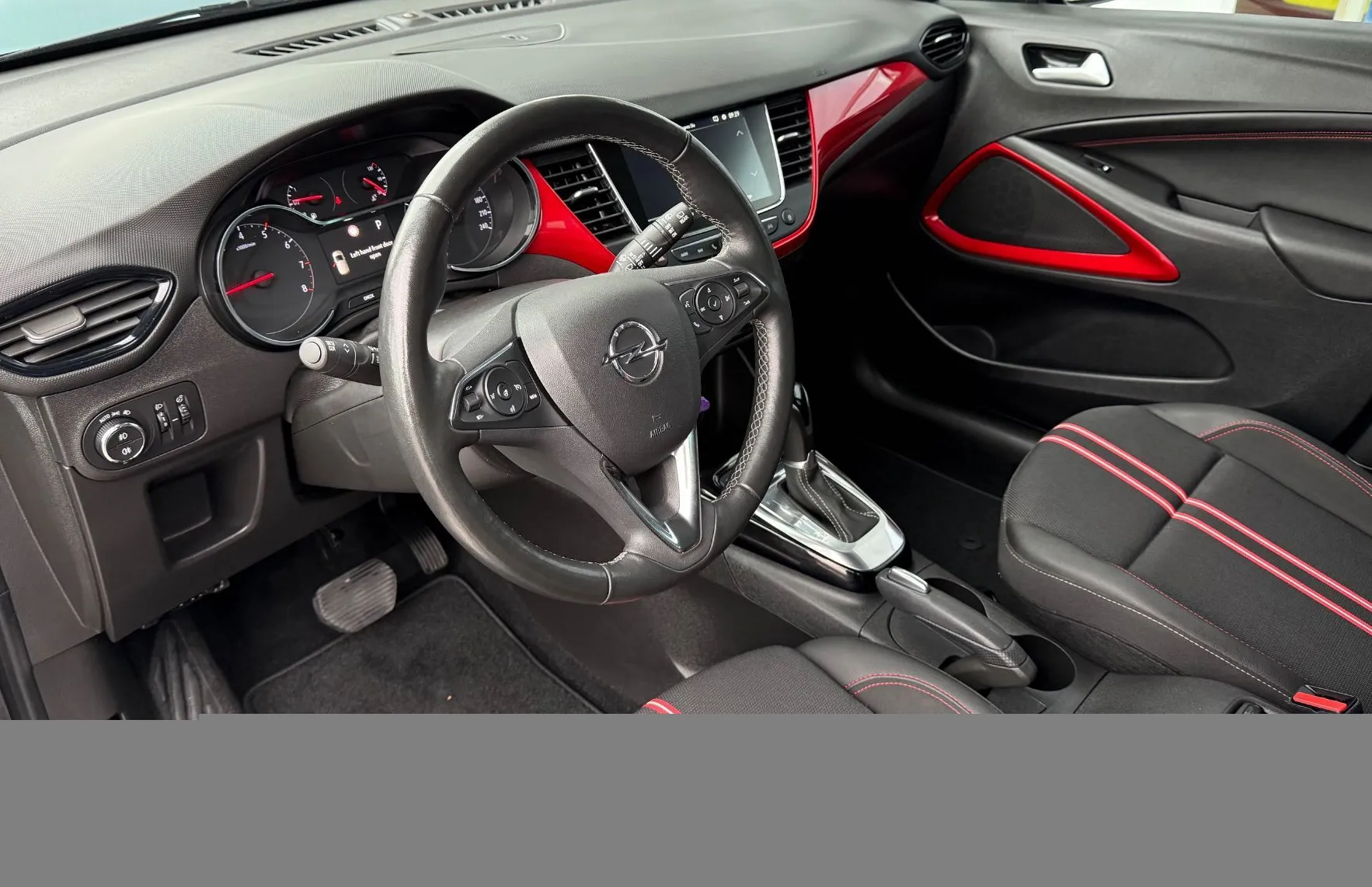 Zunanja slika - Opel Crossland - 1.2 TURBO 96KW GS-Line - AVTOMATIK - ODLIČEN - 7