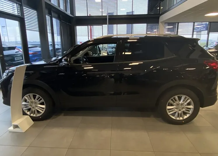 Zunanja slika - SsangYong Korando - 1.5 T-GDI Smart 4WD M T - 4
