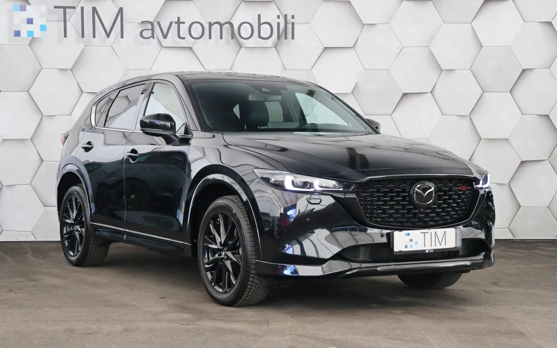 Zunanja slika - Mazda CX-5 - 2.2 Skyactive-D AWD 6AT Homura 184KM - 2