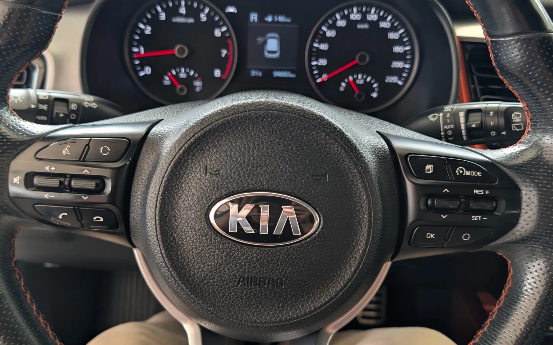 Zunanja slika - KIA Stonic - 1.4 MPI EX Motion CP ISG - 10