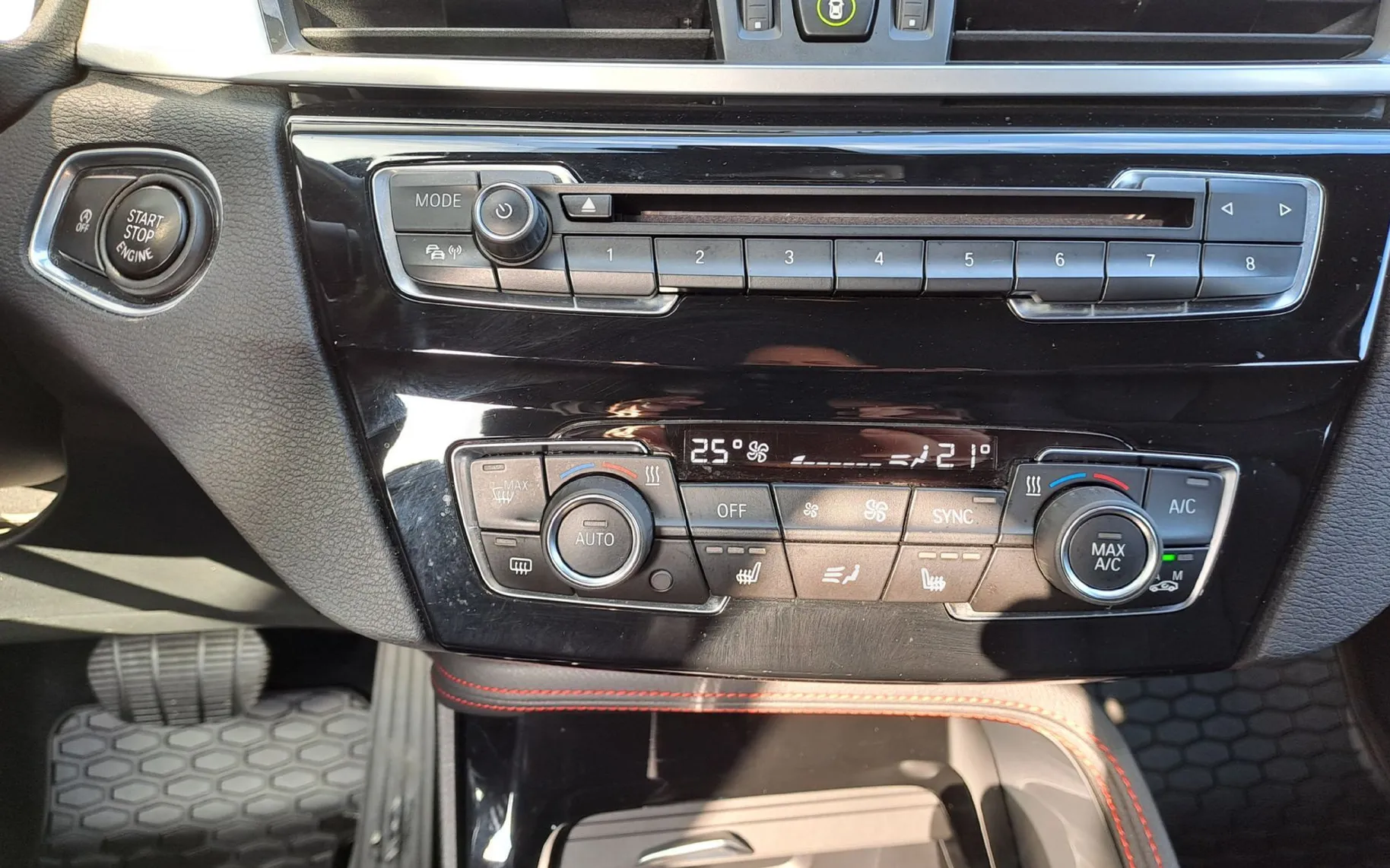 Zunanja slika - BMW X1 - serija :  sDrive18d Sport Line - 11