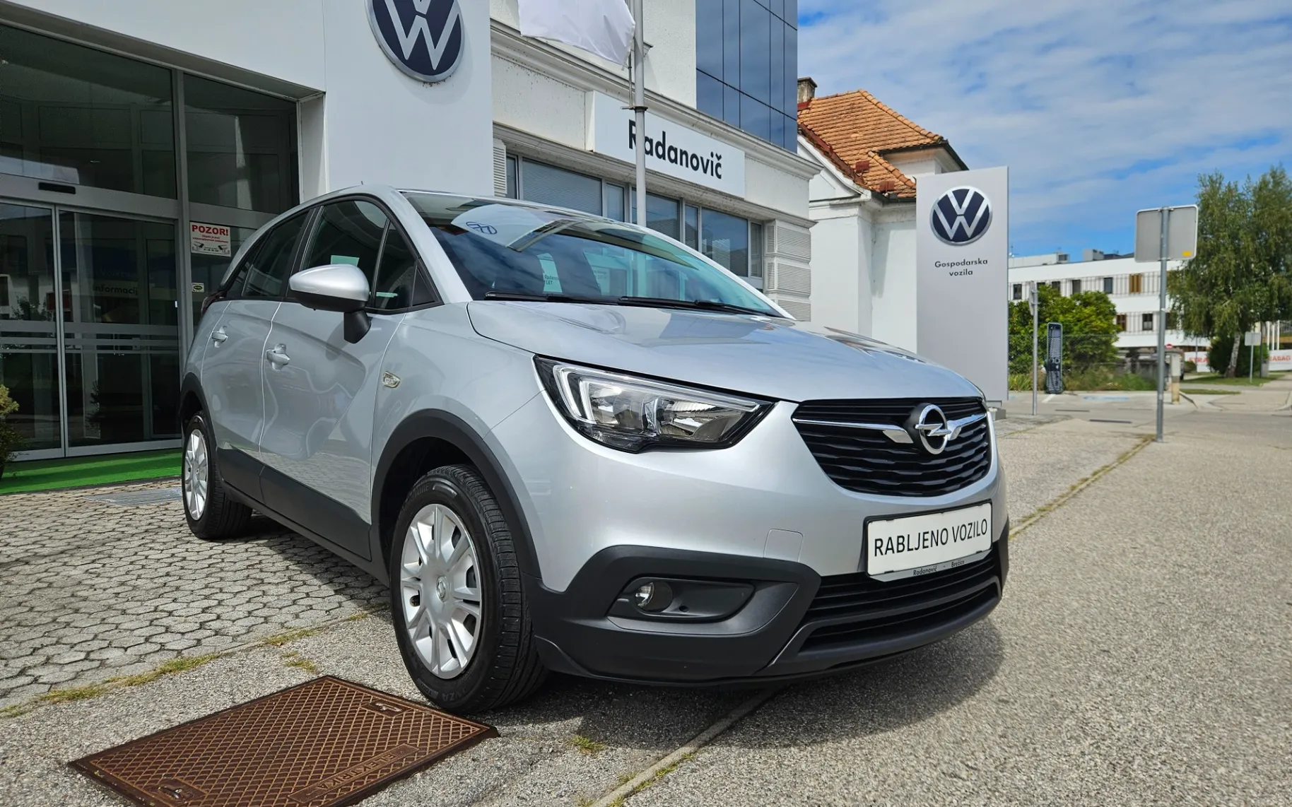 Zunanja slika - Opel Crossland X - 1.2 TURBO 81KW S S ENJOY - 1
