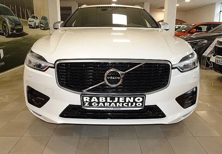 Zunanja slika - Volvo XC60 - 2.0 D4 R Design AWD -VIRTUAL -KAMERA -NAVI - 2