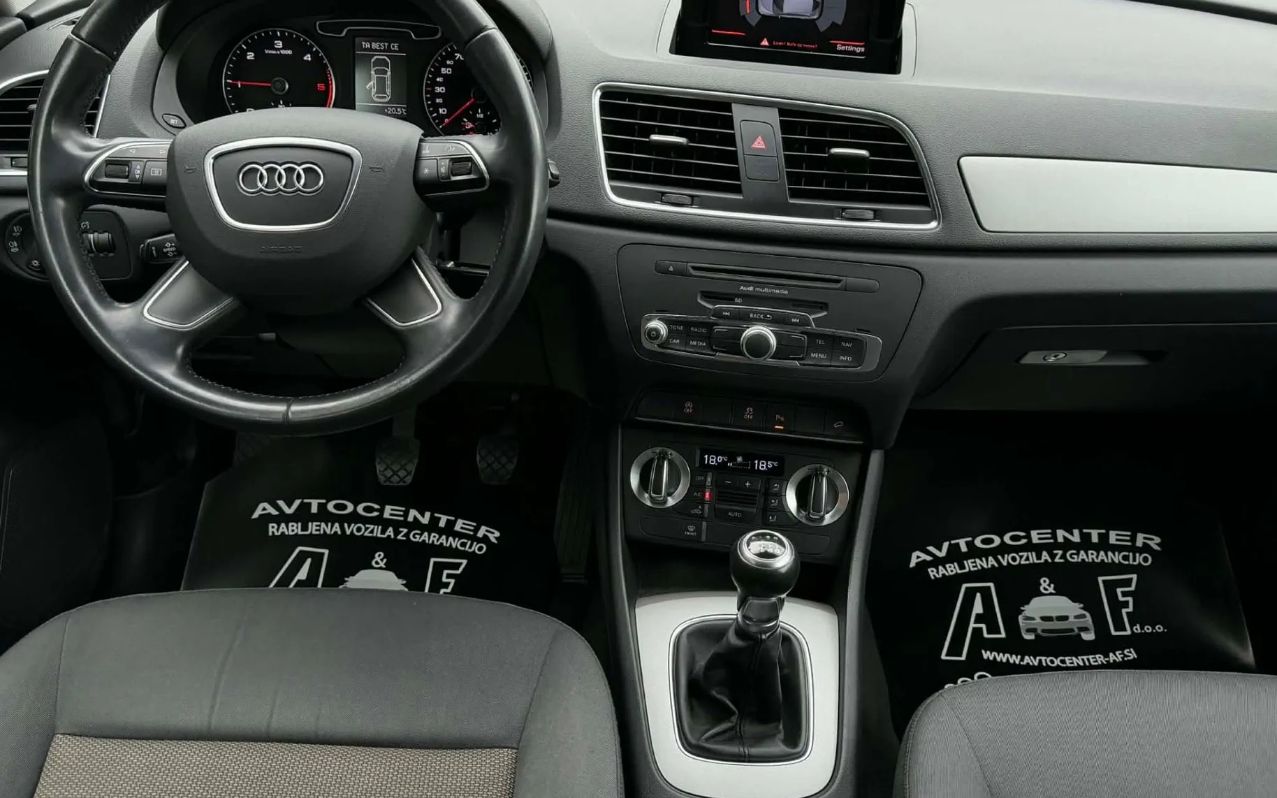 Notranja slika - Audi Q3 - 2.0 TDI-176.000km-1 LASTNIK-LIZING ZA TUJCE- - 11