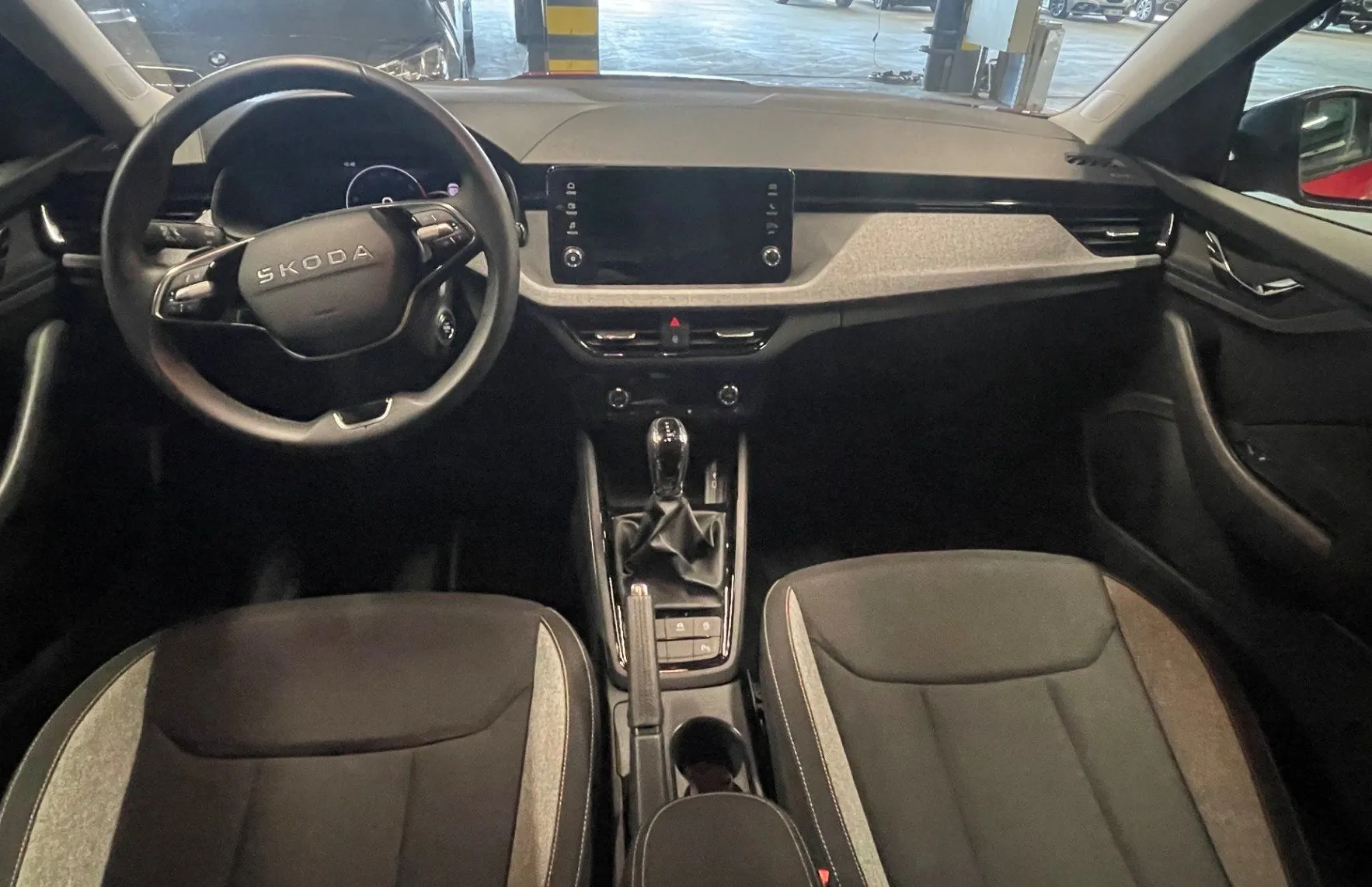 Zunanja slika - Škoda Kamiq - 1.0 TSI Selection DSG - 10