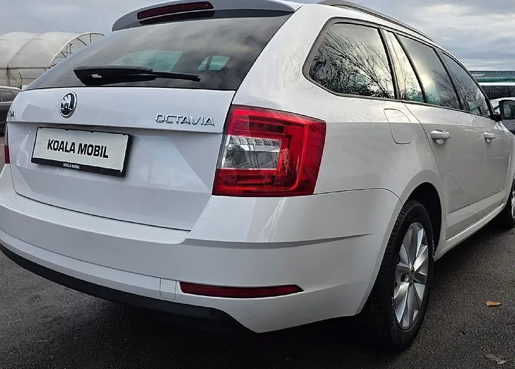 Zunanja slika - Škoda Octavia - 1.6 TDI STYLE ALU PLATIŠČA-PDC-NAVIGACIJA - 4