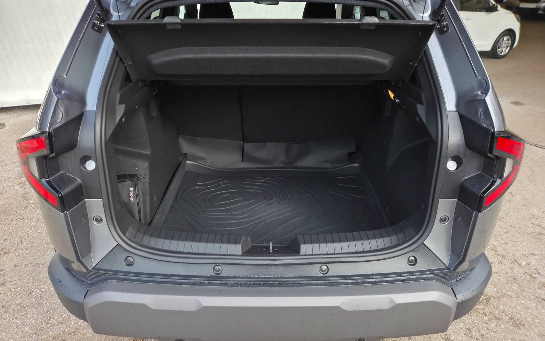 Zunanja slika - Dacia Duster - Extreme ECO-G +Paket City+Zimske gume - 20
