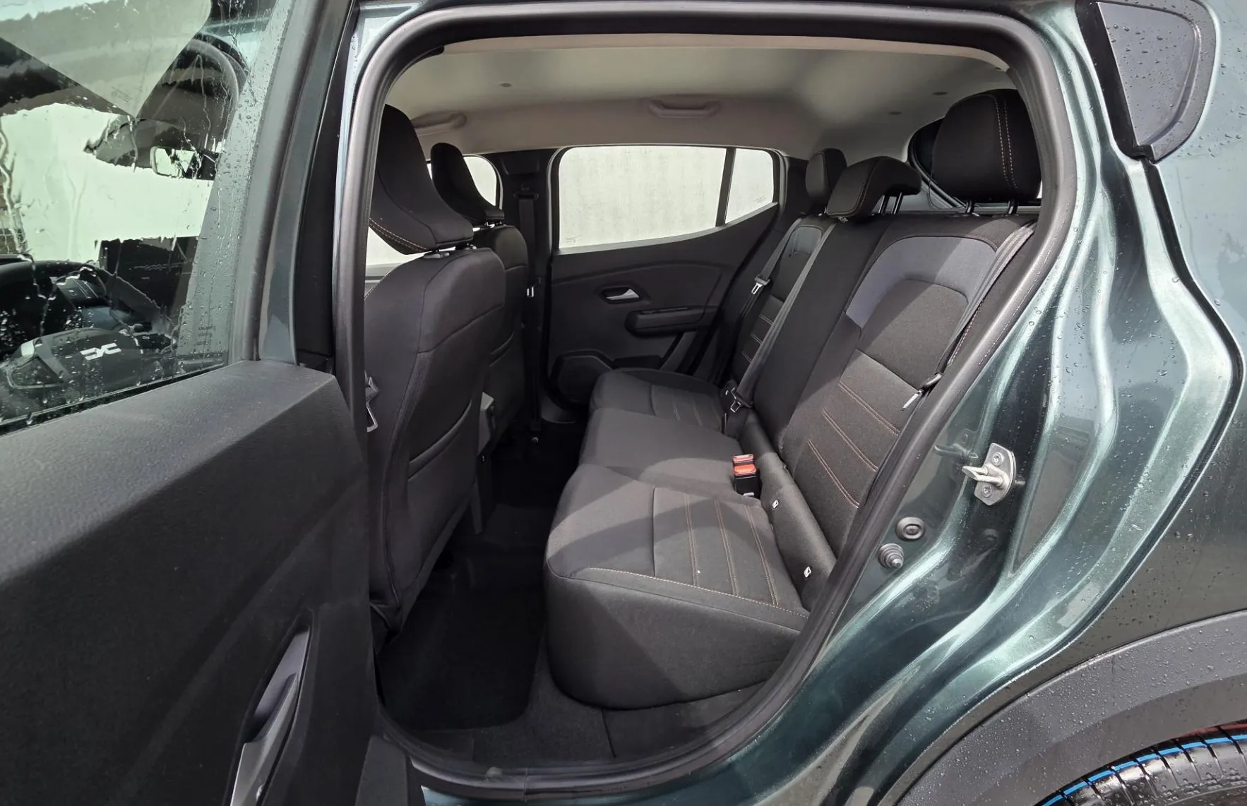 Zunanja slika - Dacia Sandero - Stepway Expression TCe110 + Paket Zima - 12