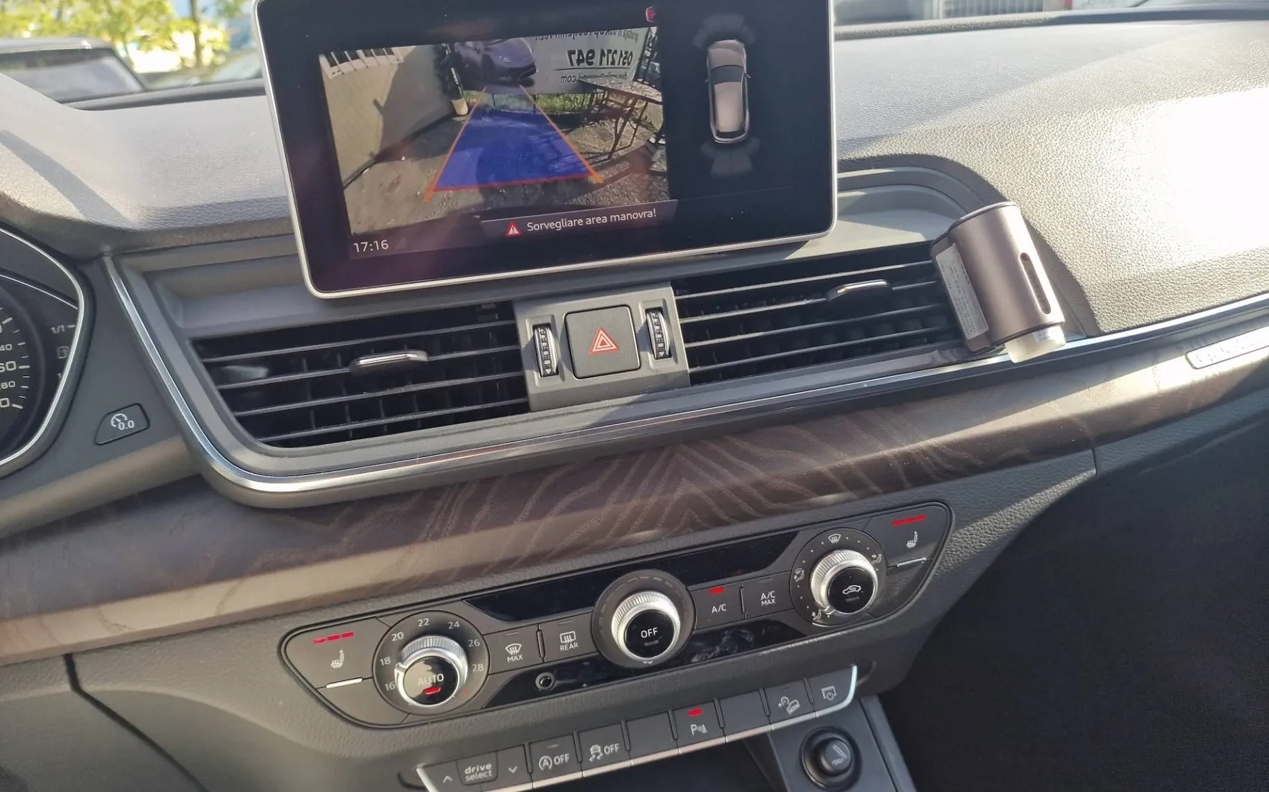 Notranja slika - Audi Q5 - quattro 2.0 TDI 190ps 161.000km KOT NOV - 8
