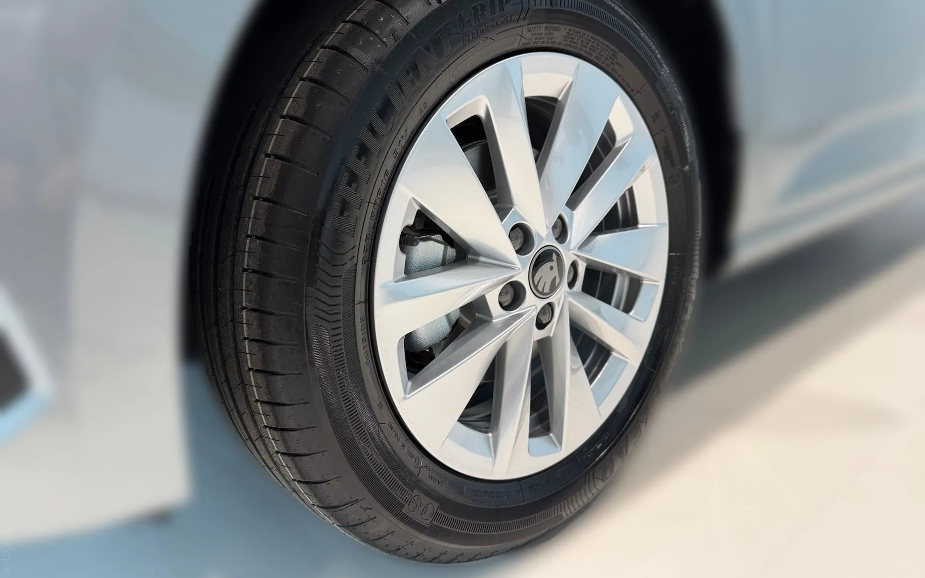 Zunanja slika - Škoda Scala - 1.0 TSI Edition DSG... - 6