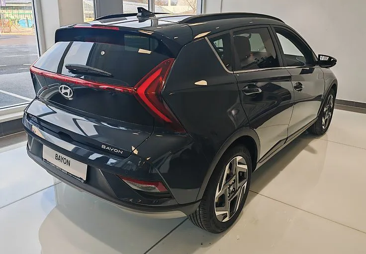 Zunanja slika - Hyundai Bayon - 1.0 T-GDI 90 PREMIUM - WINTER - 5