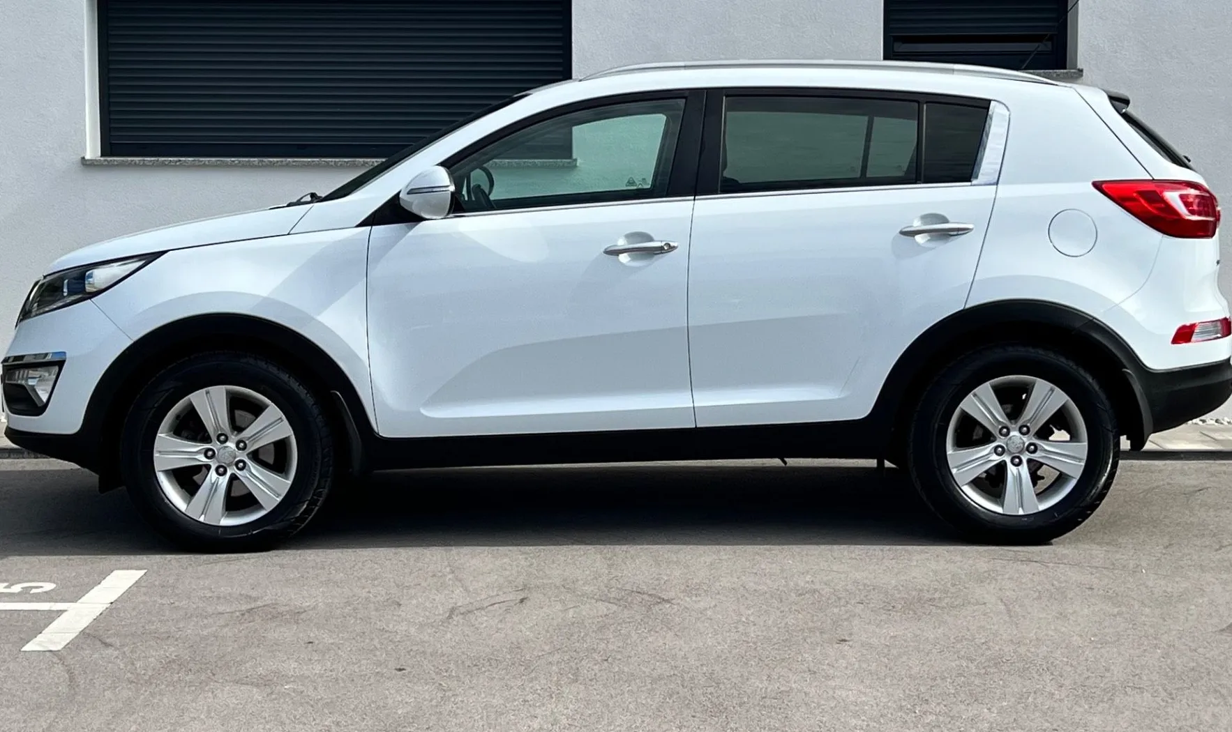 Zunanja slika - KIA Sportage - 1.7 CRDi+SLO+ALU+PDC+USB... - 5