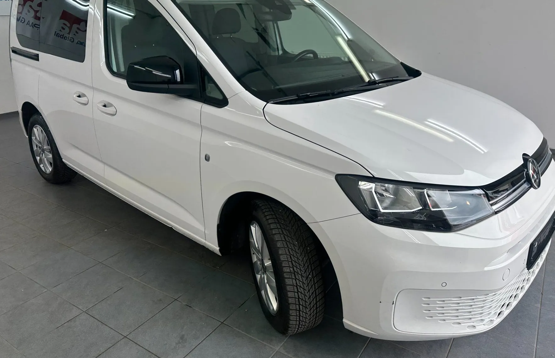 Zunanja slika - Volkswagen Caddy - 2.0 TDI 90KW.NAVI.PDC.2023.TOP.DIZEL - 2
