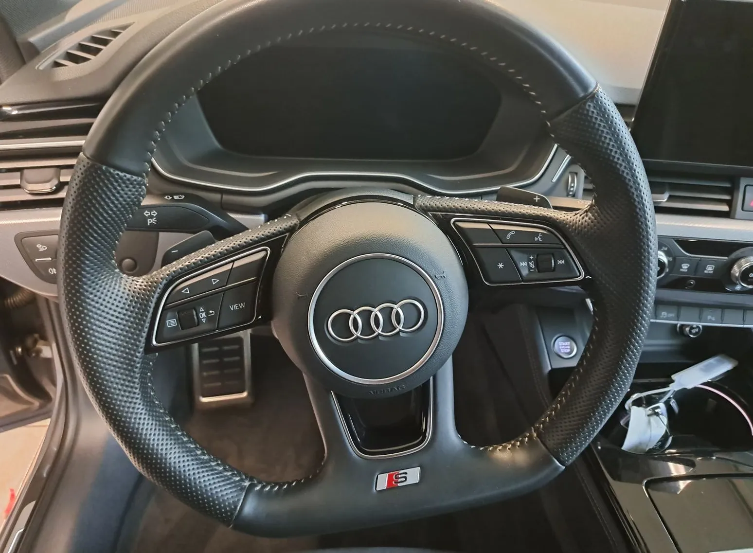 Zunanja slika - Audi A4 - Avant 40 TDI quattro Stronic 3X S line +1 LETO JAMSTVA - 13