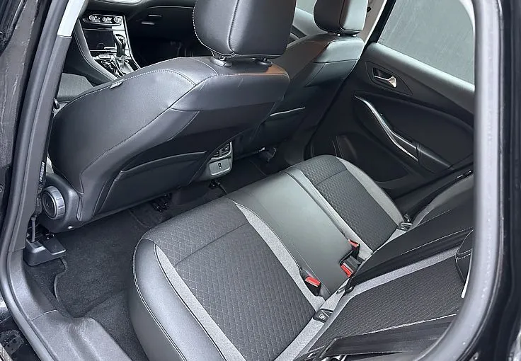 Zunanja slika - Opel Grandland X - 1.5 DIESEL 96KW ENJOY AUTO-KAMERA-PDC-ALU-ODLIČEN - 12