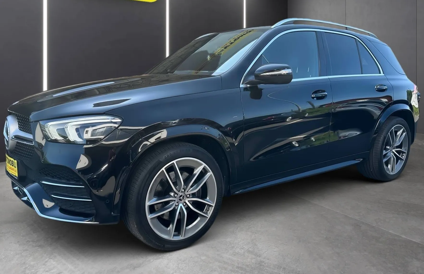 Zunanja slika - Mercedes-Benz GLE-Razred - GLE 400d 4MATIC AMG LINE RADAR MULTIBEAM KAMERA - 3