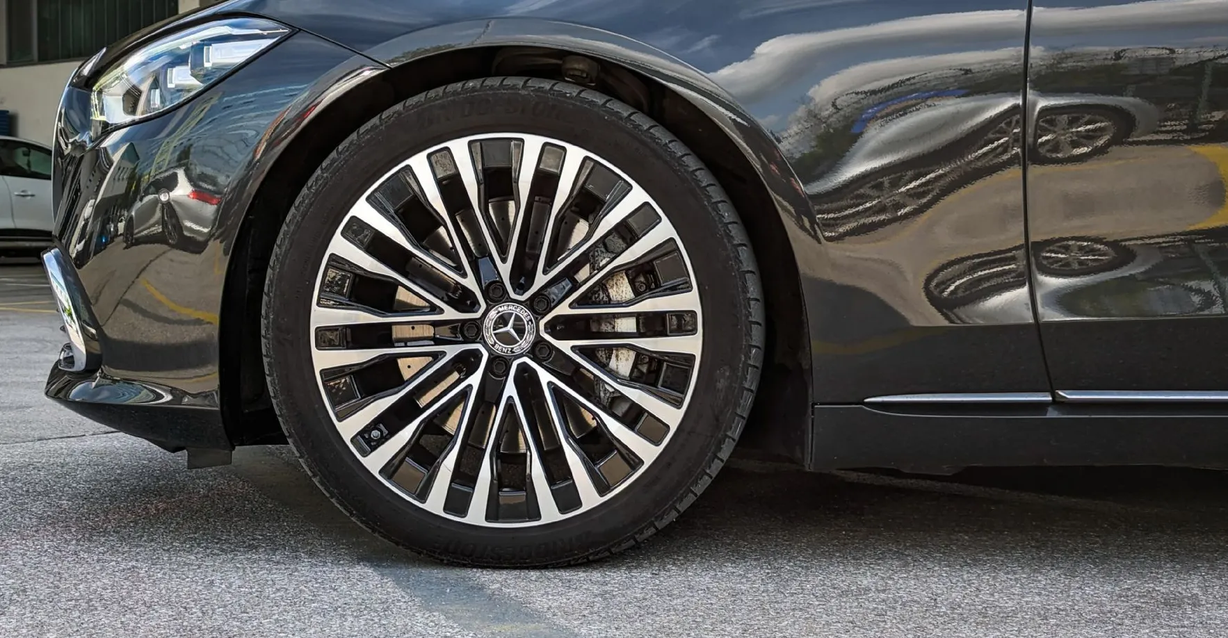 Zunanja slika - Mercedes-Benz S-Razred - S 350 d 4MATIC Head-up 360°kamera Apple Android - 9