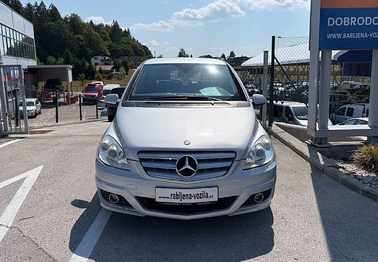 Zunanja slika - Mercedes-Benz B-Razred - B 180 CDI LEPO OHRANJEN - 2
