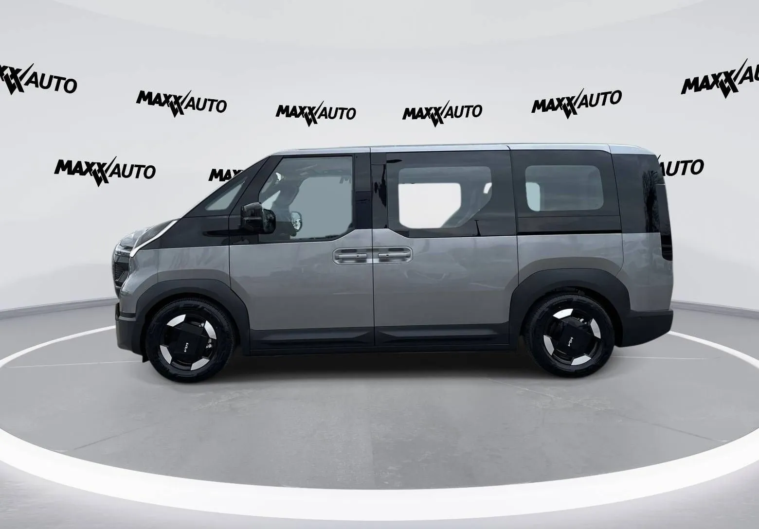 Notranja slika - KIA PV5 - 71.2 kWh baterija 120 kW 163 KS  Quantum... - 8