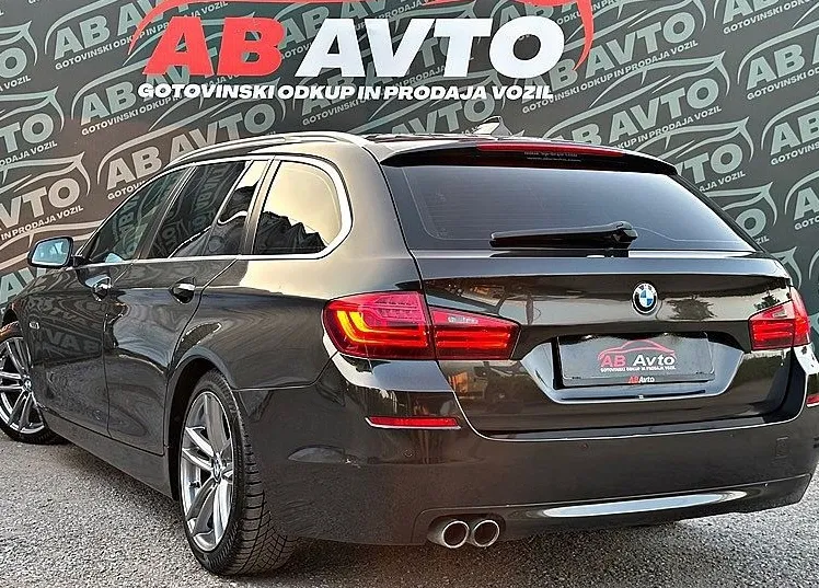 Zunanja slika - BMW Serija 5 - Touring: 520d Avt SPORT+135KW+LED+ALU18+MODIFICIRAN+LEAS - 7