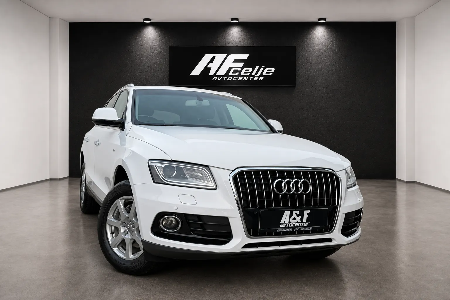 Zunanja slika - Audi Q5 - 2.0 TDI-XENON+LED-LIZING ZA TUJCE-ODLIČEN - 3