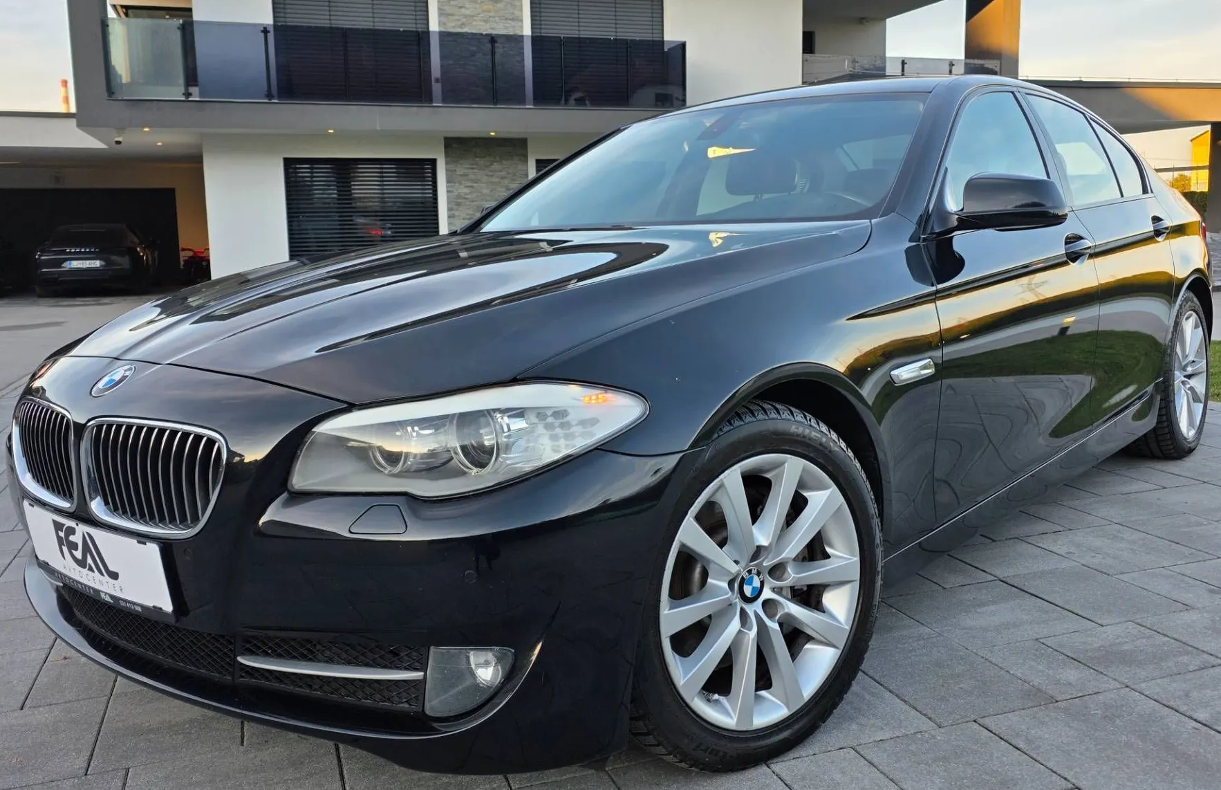 Zunanja slika - BMW Serija 5 - : 530d-AVT-V6-LIMUZINA-XENON-LED-NAVI-PDC-TEMPOMAT-. - 1