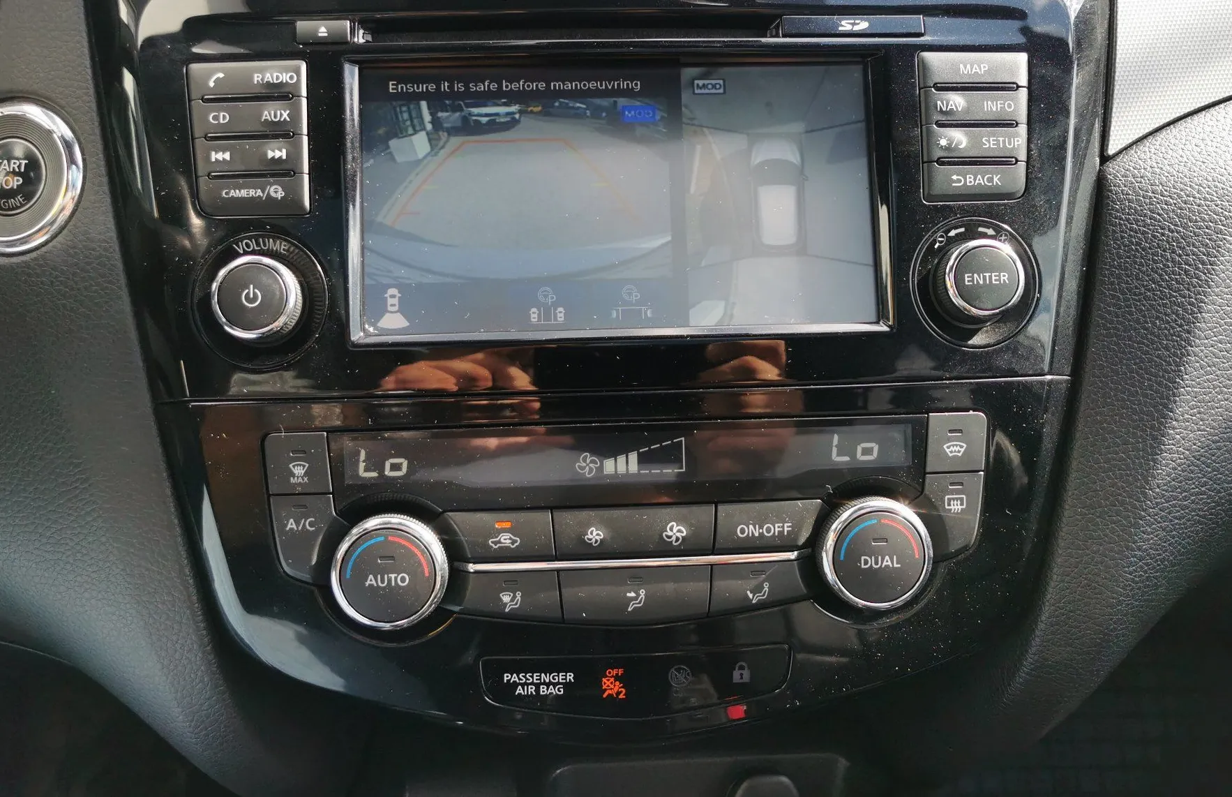 Zunanja slika - Nissan Qashqai - DIG-T 115 Xtronic Tekna Plus - 16