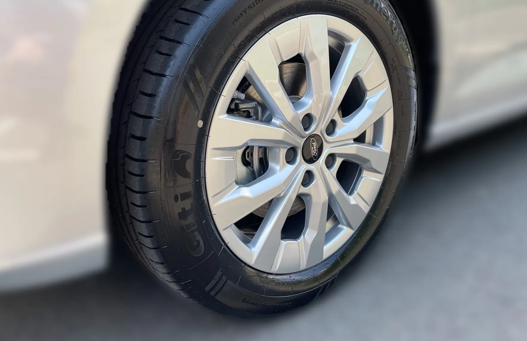 Zunanja slika - Ford Tourneo Connect - TITANIUM 1.5 EcoBoost 115KM A7 L2 7 SEDEŽI - 8